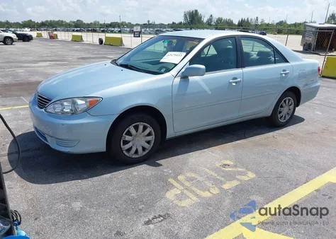 2005 Toyota Camry Le из США, поврежденный, VIN 4T1BE32K05U591534